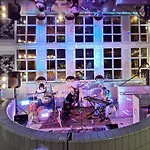 Le Grand Bain ベッド・アンド・ブレックファスト マルシアック