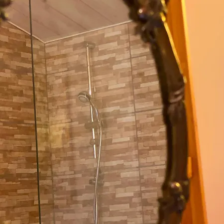 Le Grand Bain فندق مبيت وإفطار ماركياس