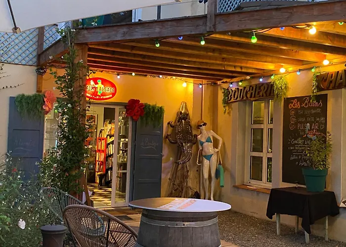 ベッド・アンド・ブレックファスト Le Grand Bain マルシアック