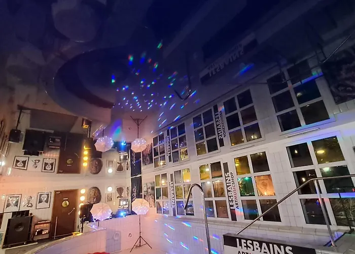 ベッド・アンド・ブレックファスト Le Grand Bain マルシアック